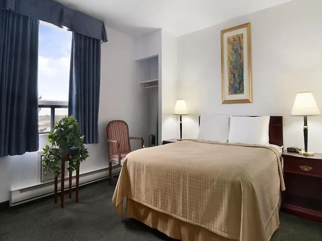 Hotel Travelodge By Wyndham Edmonton South